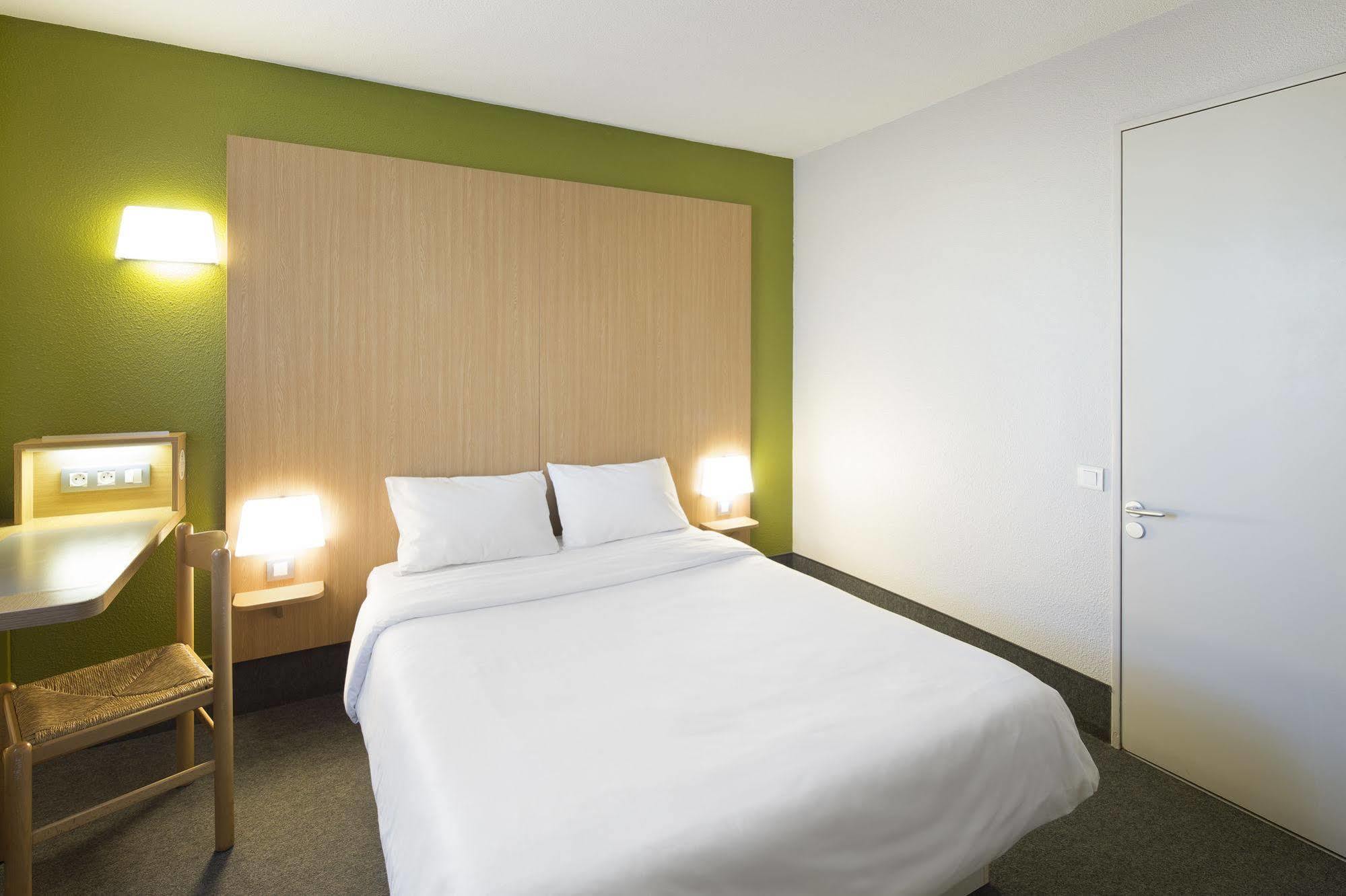 B&B Hotel Troyes Saint-Parres-Aux-Tertres 外观 照片