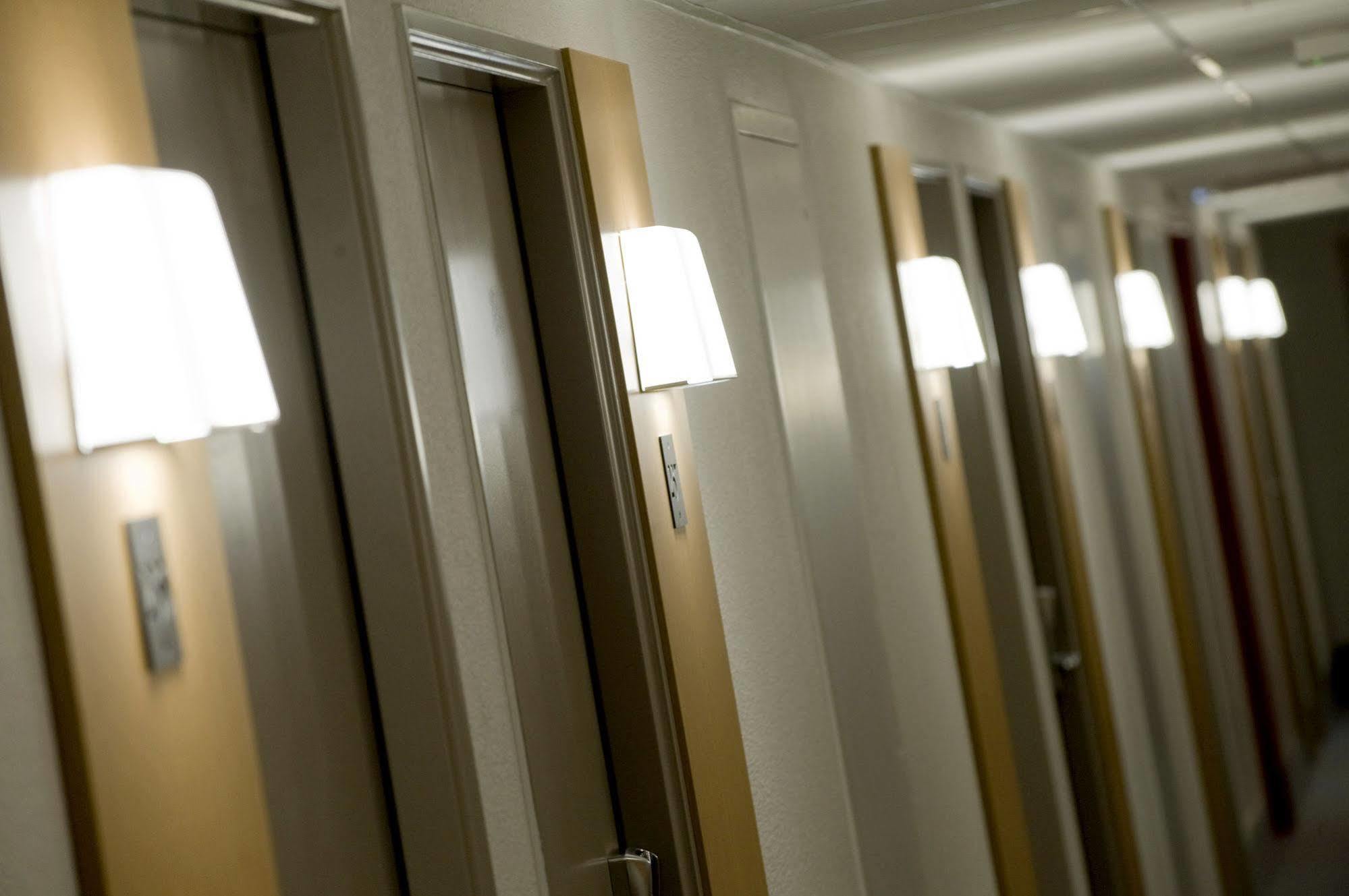 B&B Hotel Troyes Saint-Parres-Aux-Tertres 外观 照片